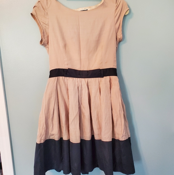 dear creatures Tan and Navy Blue Dress Small - Picture 9 of 12